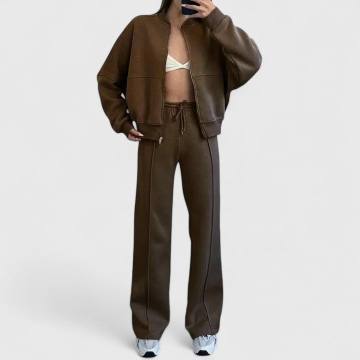 Victoria | Comfortable Sweater and Trousers