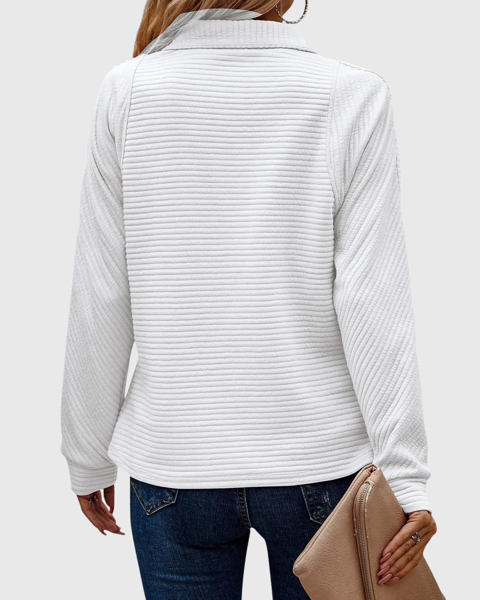Victoria | Elegant Sweater with Zipper