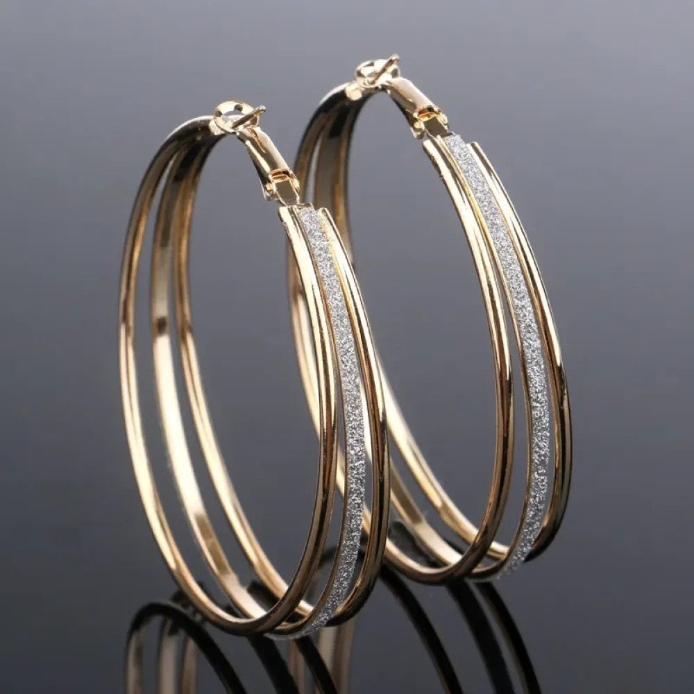 Victoria | Vintage Golden Bright Ear Studs