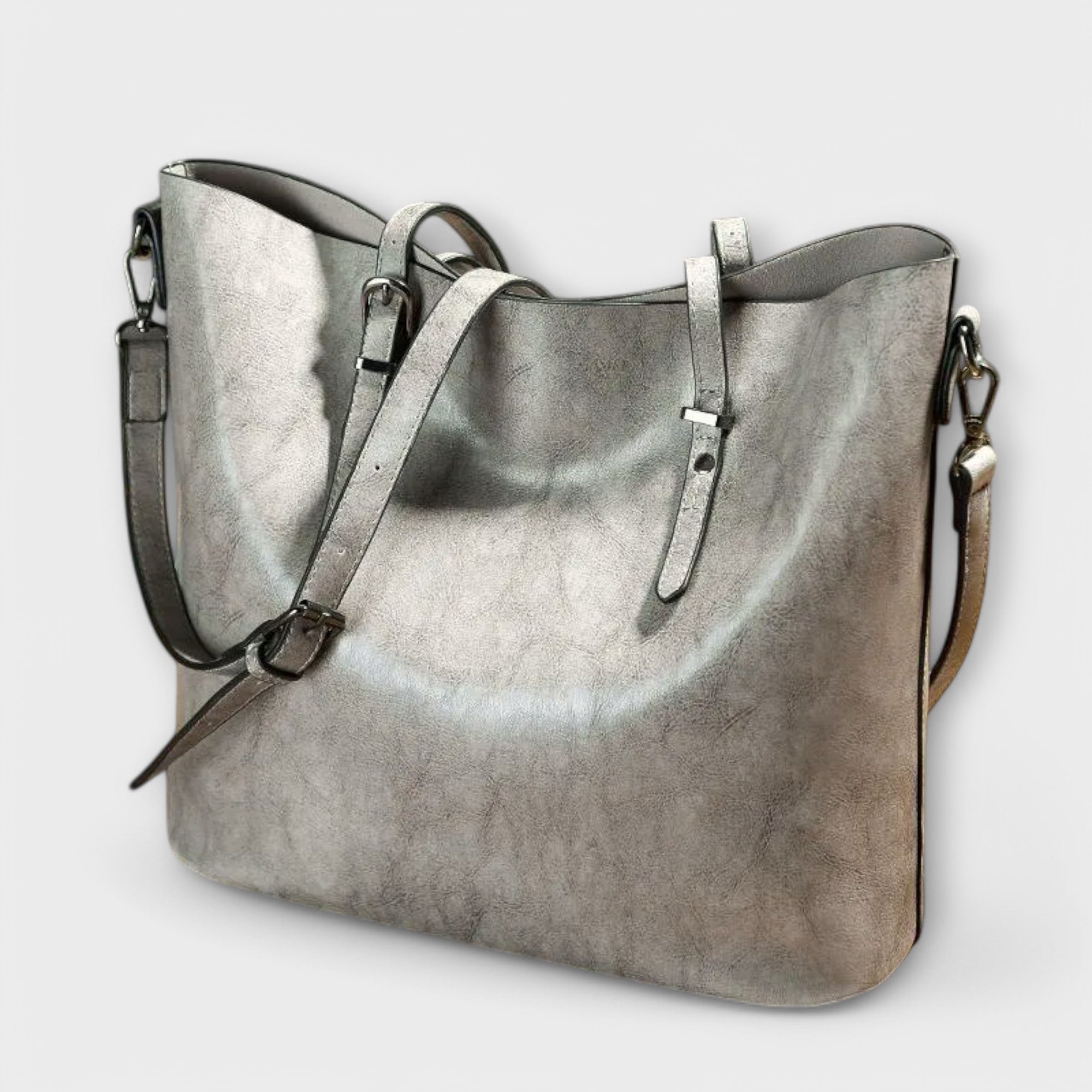 Victoria | Vintage Shoulder Bag