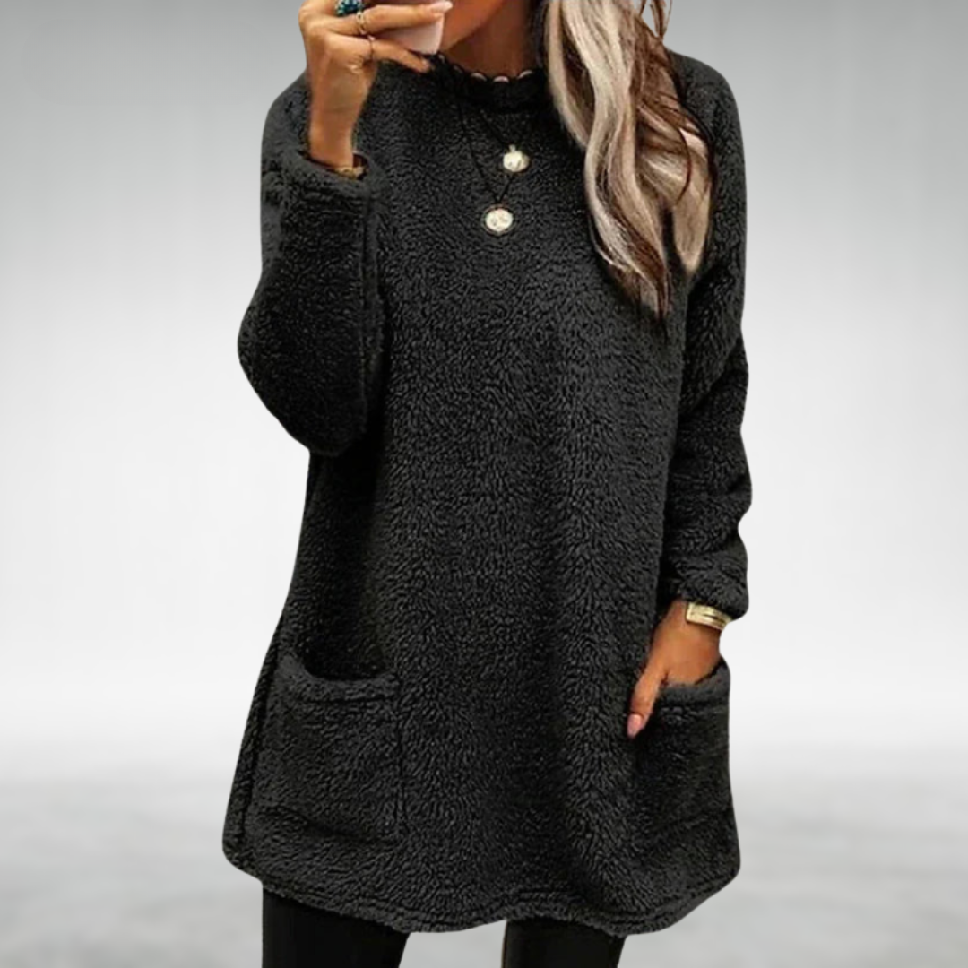 Victoria |  Everyday Pullover