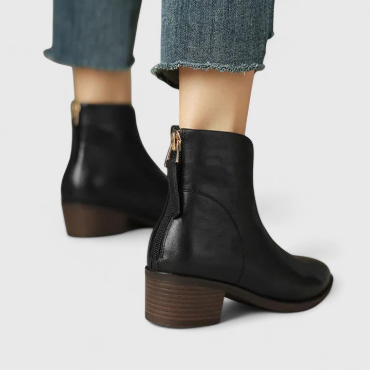 VICTORIA | ELEGANT POINTY BOOTS