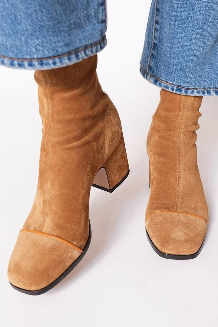 VICTORIA | SUEDE ZIP-UP ANKLE BOOTS