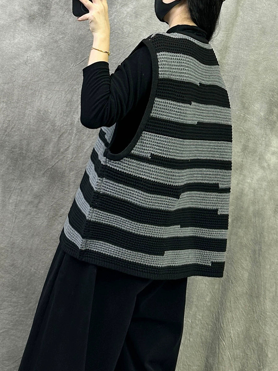 Victoria | Autumn Artistic Striped O-Neck Knitted Cardigan