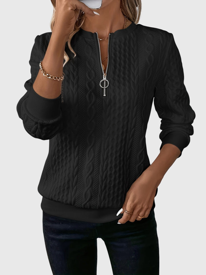 Victoria | Zipped Sweater