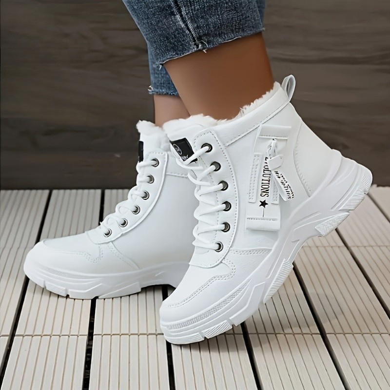 Victoria | warm lace-up winter boots