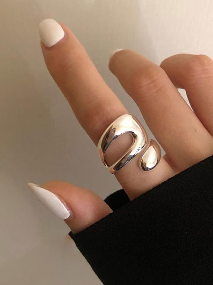 Victoria | Elegant Adjustable Ring