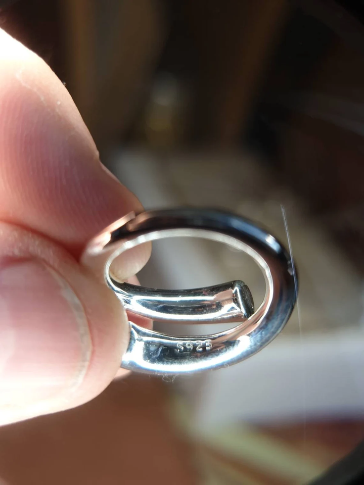 Victoria | Elegant Adjustable Ring