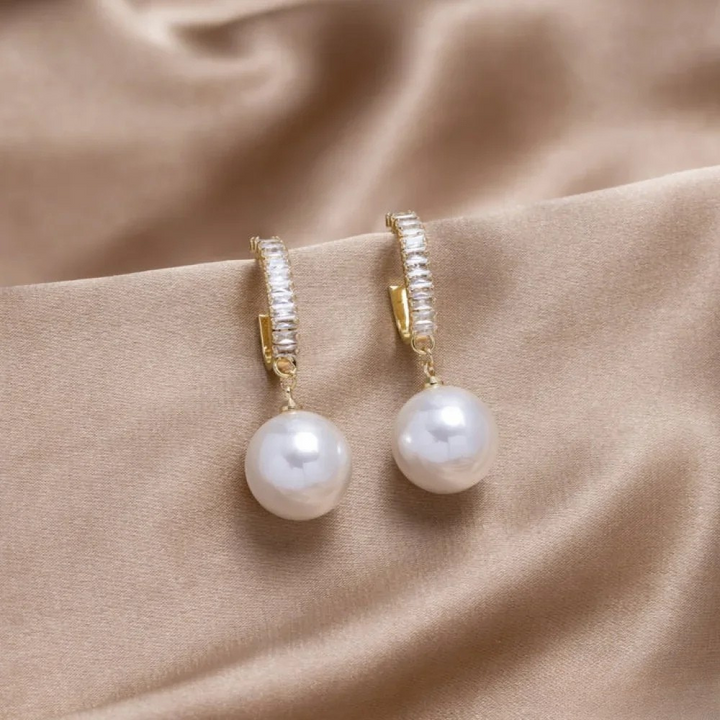 Victoria | Boucles d'oreilles élégantes avec perles et zircones