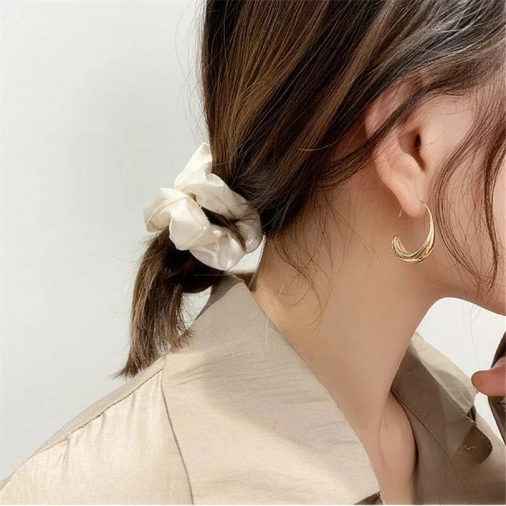 Victoria | Elegant Earrings