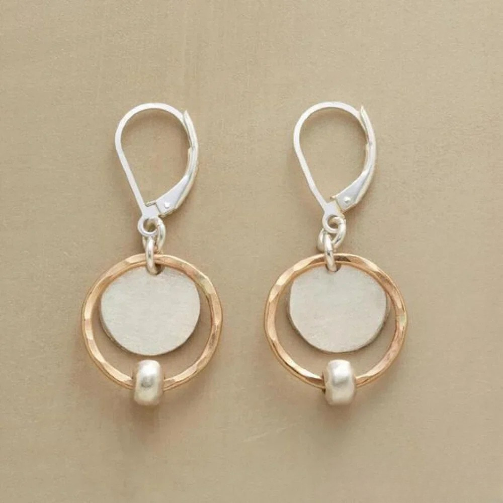 Victoria | Vintage Pearl Earrings with Gold and Silver Plating