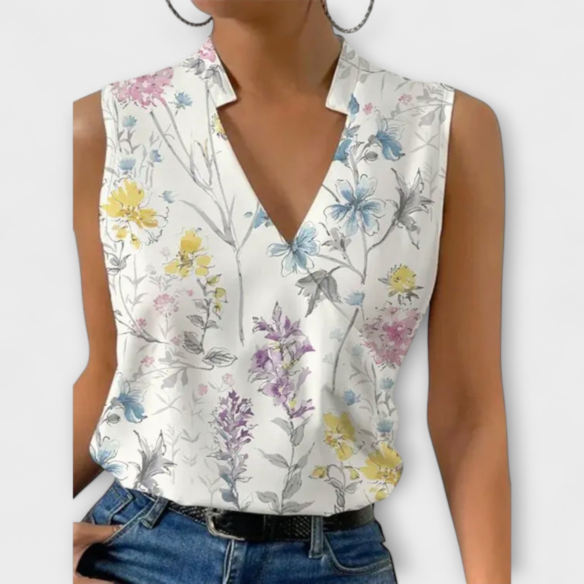 Victoria | Sophisticated V-neck Top
