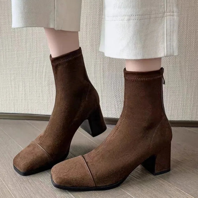Victoria | Elegant Mid-Heel Boots