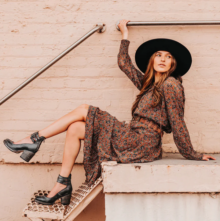 Victoria | Escarpins en cuir style vintage