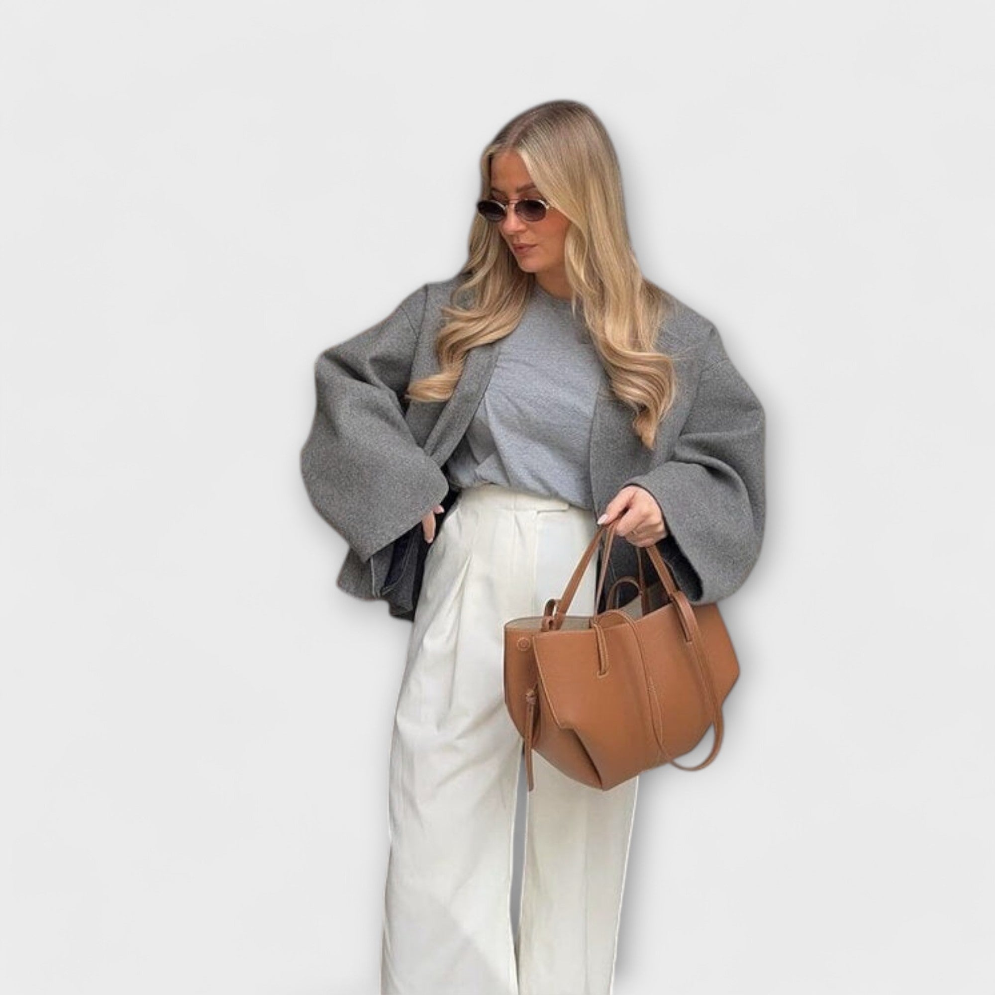 Victoria | Vintage Tote Bag