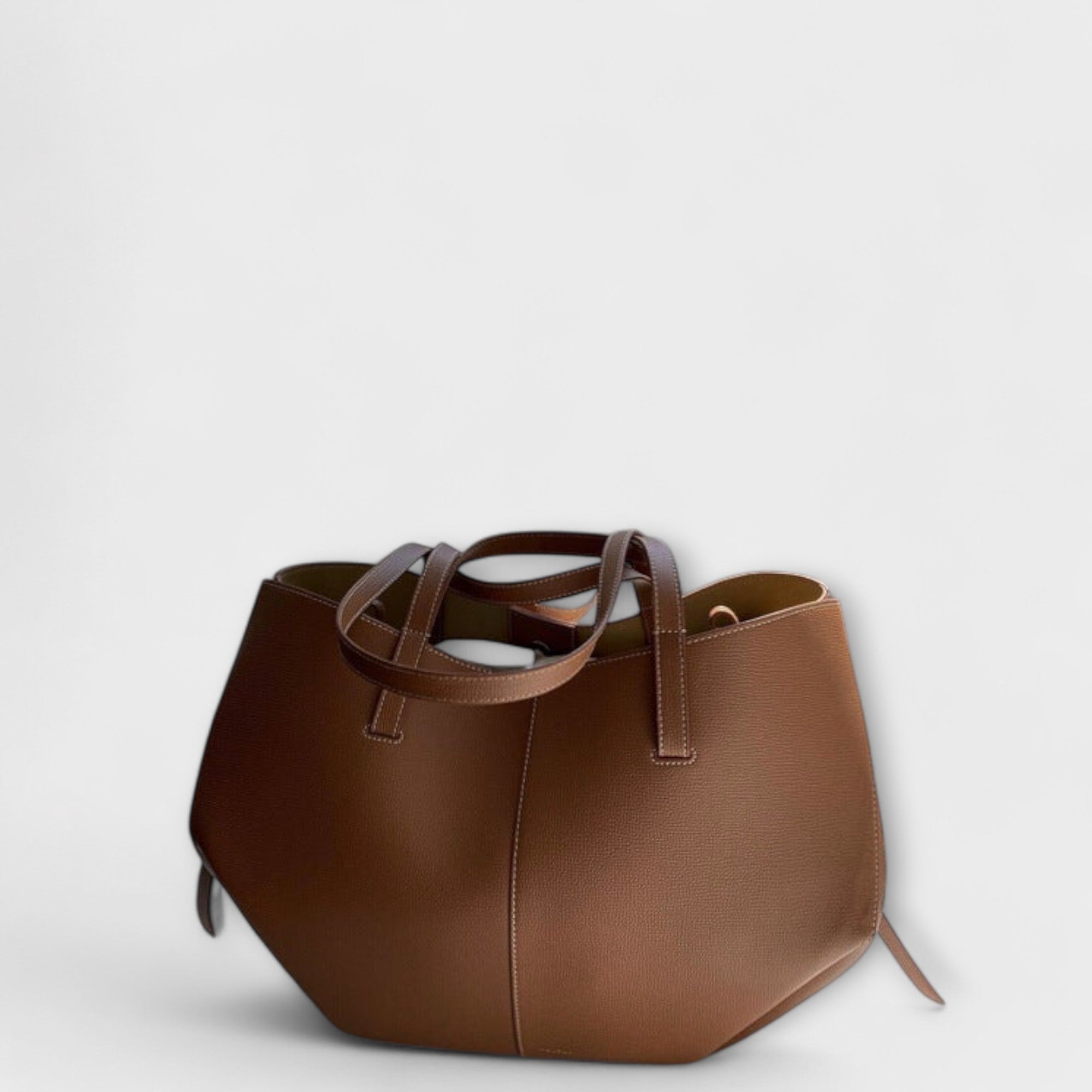 Victoria | Vintage Tote Bag