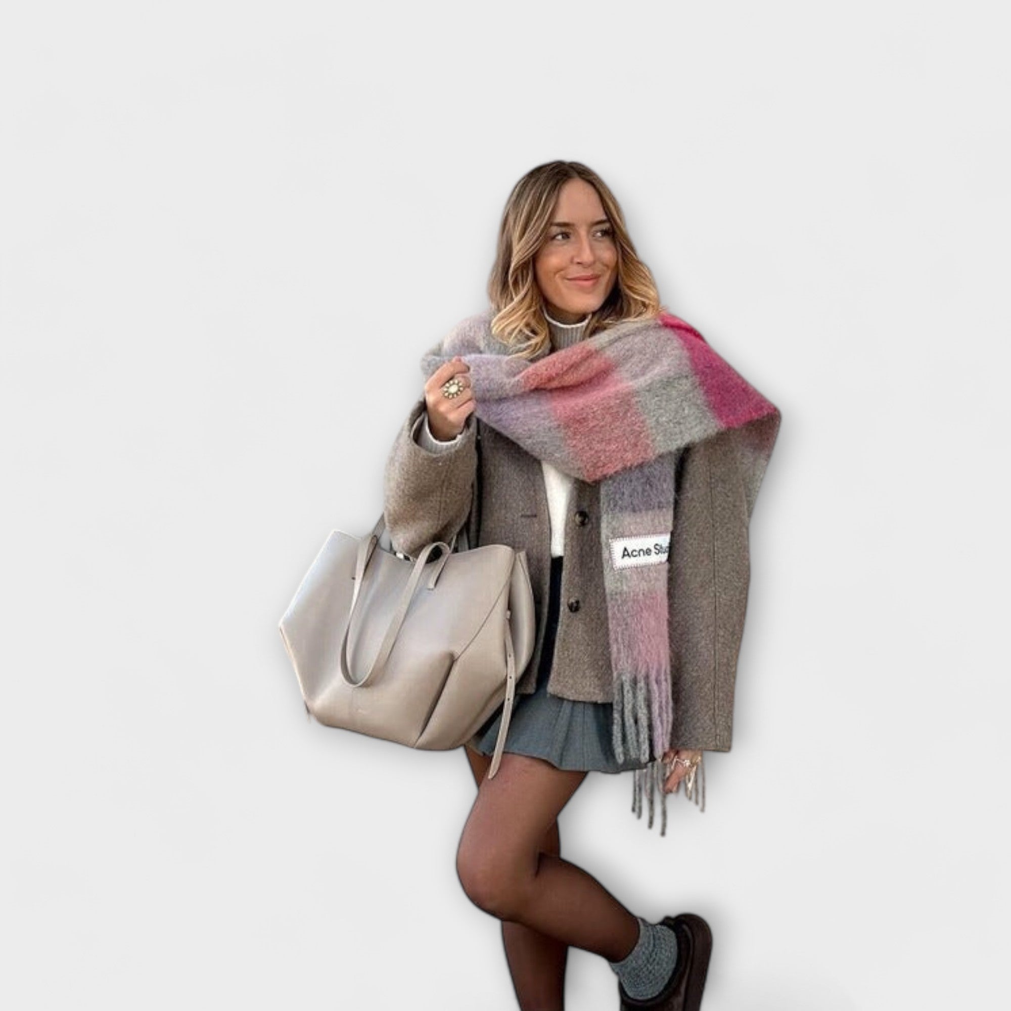 Victoria | Vintage Tote Bag