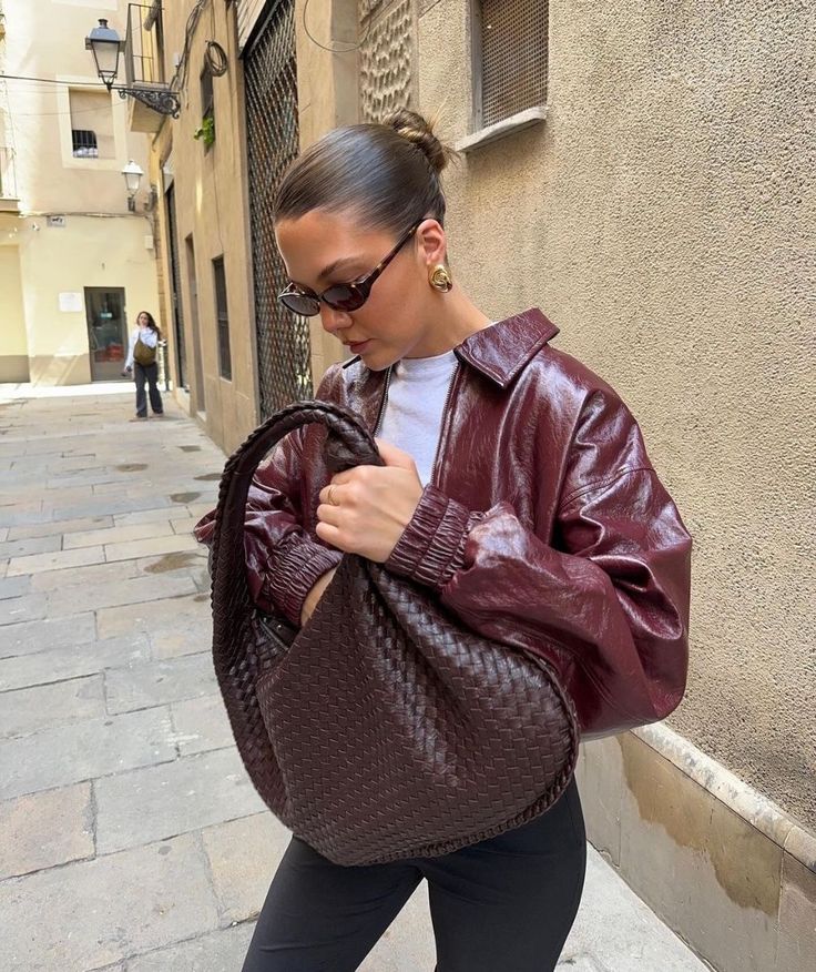 Victoria | Woven Maxi Bag