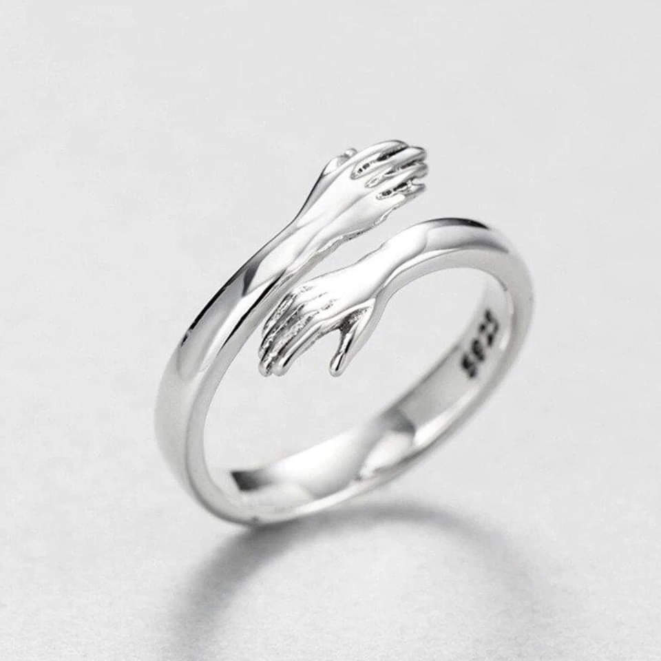 Victoria Silver Embrace Ring |