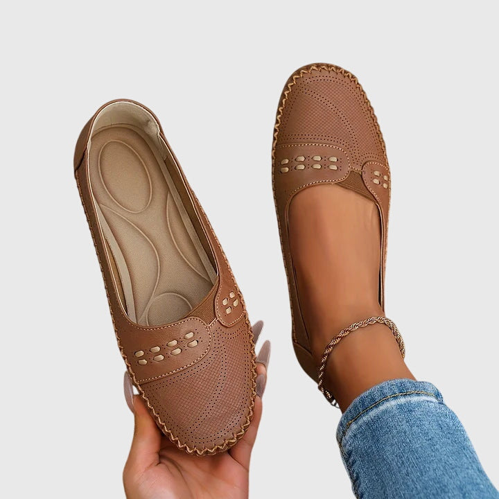 Victoria | Maple Orthopaedic Shoes