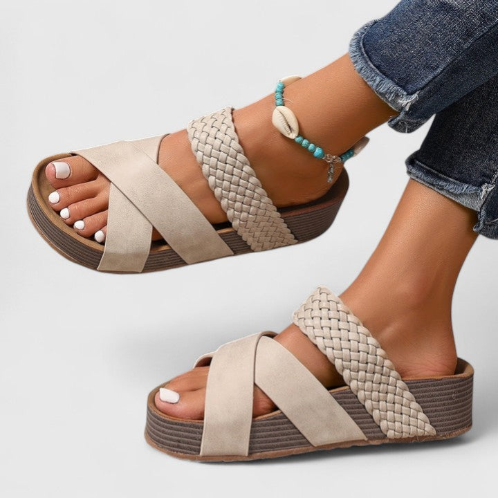 Victoria | Orthopaedic Sandals