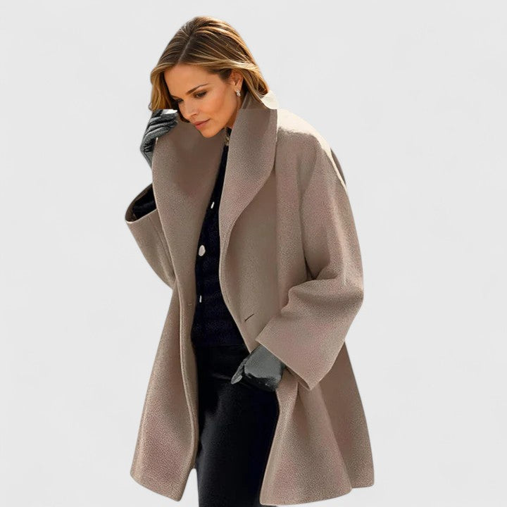 Victoria | Elegant Coat