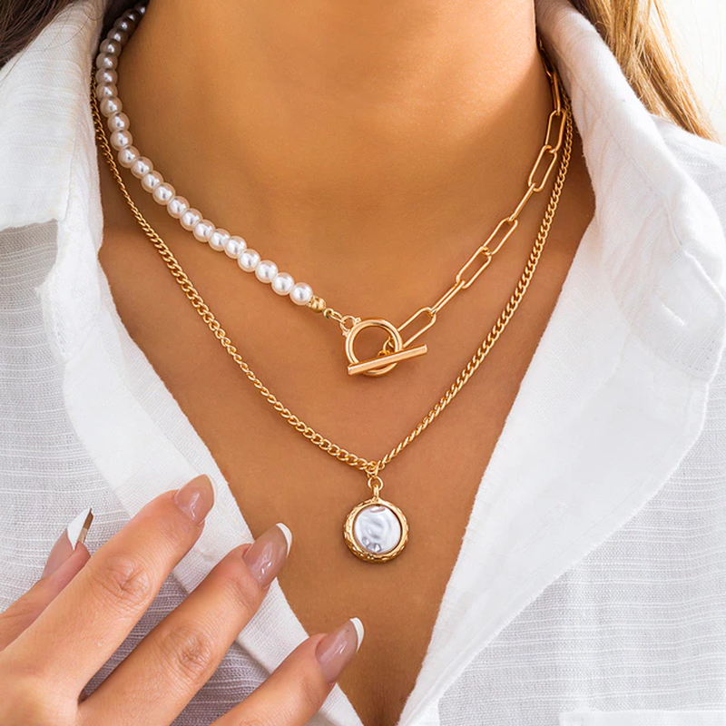Victoria | Vintage Pearl Necklace in Multi-Layer Design